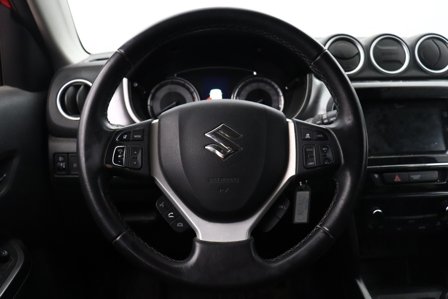 Suzuki Vitara vaihtoauto