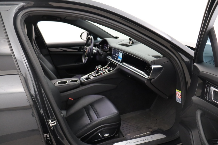 Porsche Panamera vaihtoauto