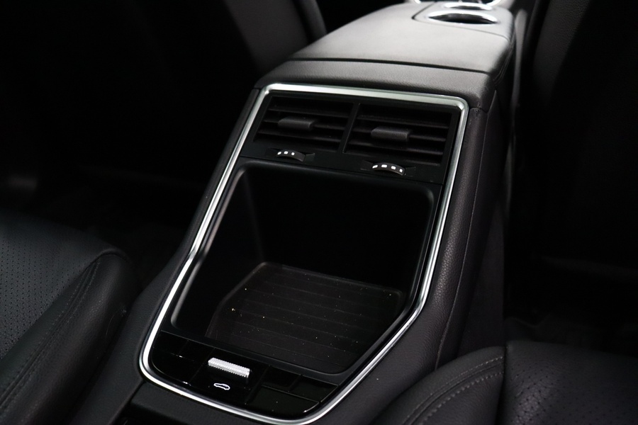 Porsche Panamera vaihtoauto