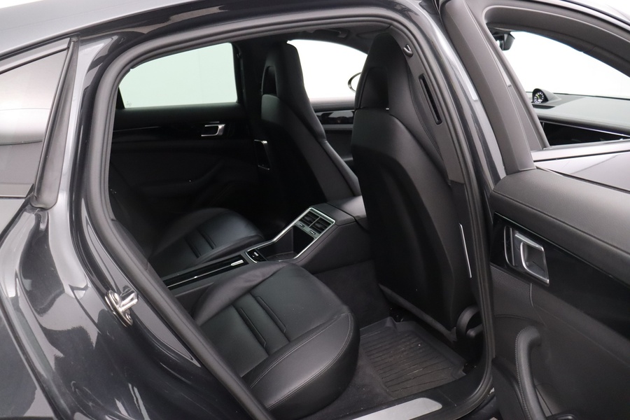 Porsche Panamera vaihtoauto