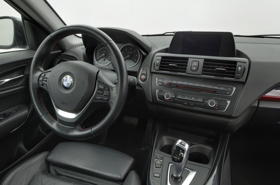 BMW 218 vaihtoauto