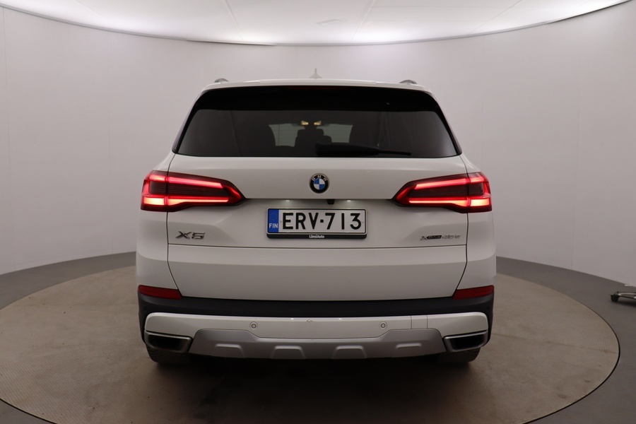 BMW X5 vaihtoauto