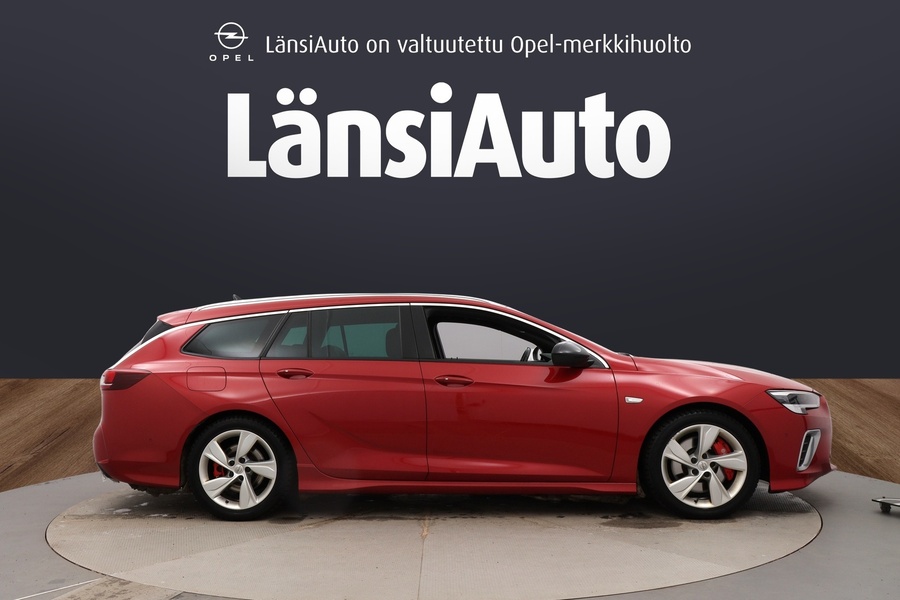 Opel Insignia vaihtoauto