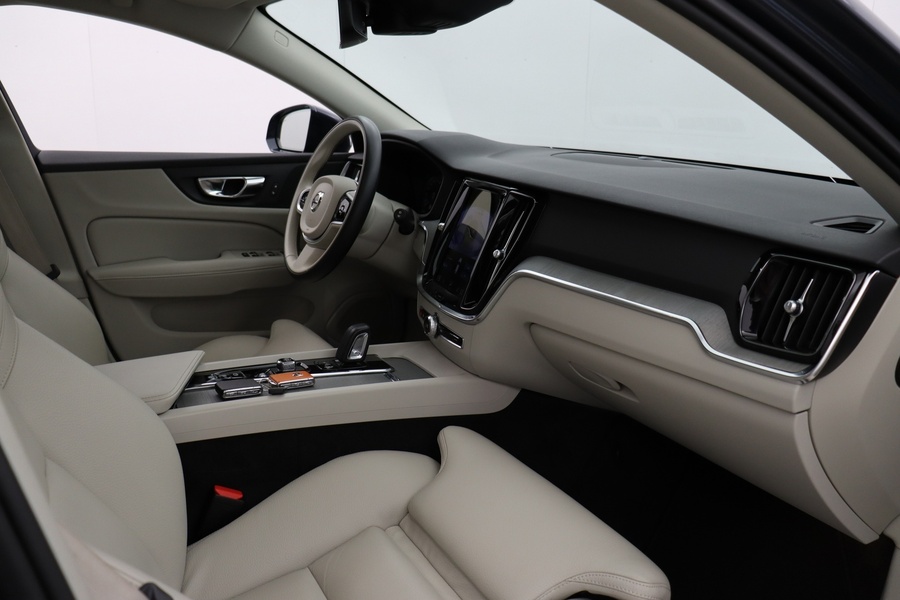 Volvo V60 Cross Country vaihtoauto