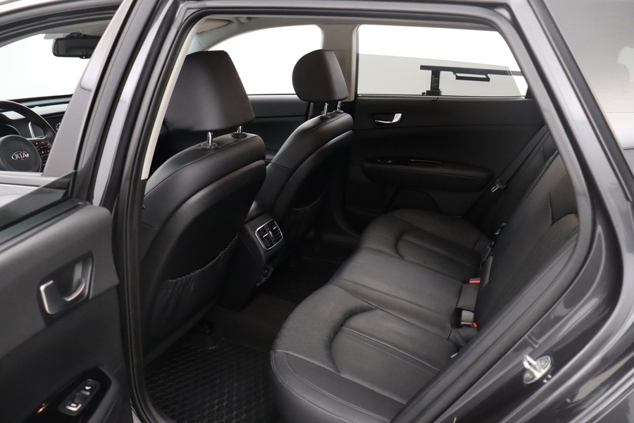 Kia Optima vaihtoauto