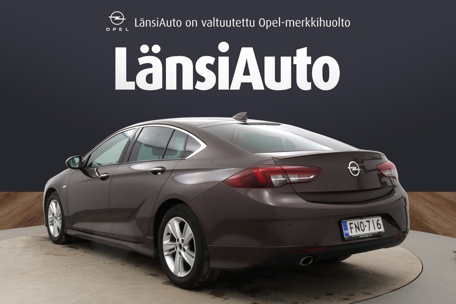 Opel Insignia vaihtoauto