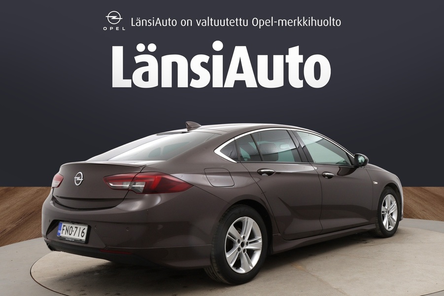 Opel Insignia vaihtoauto