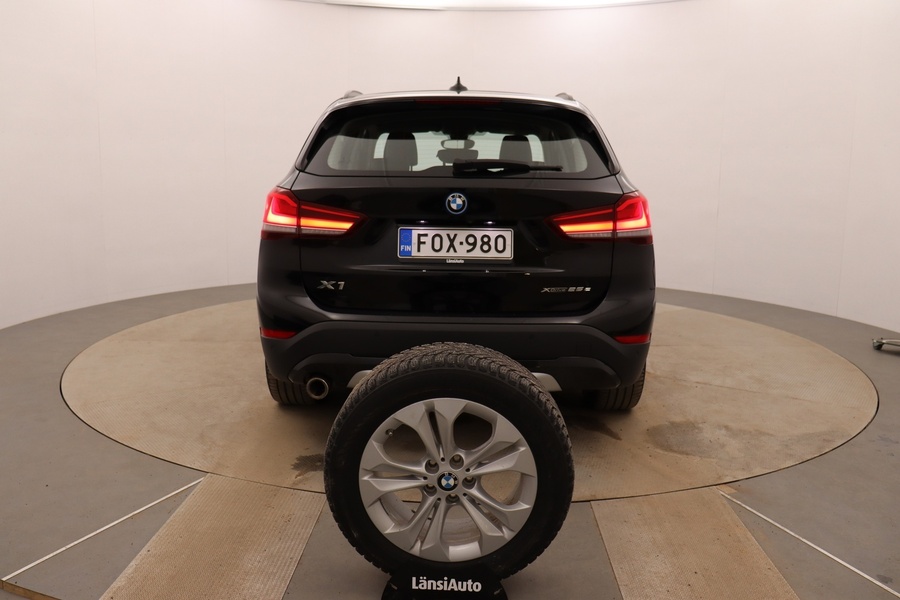BMW X1 vaihtoauto