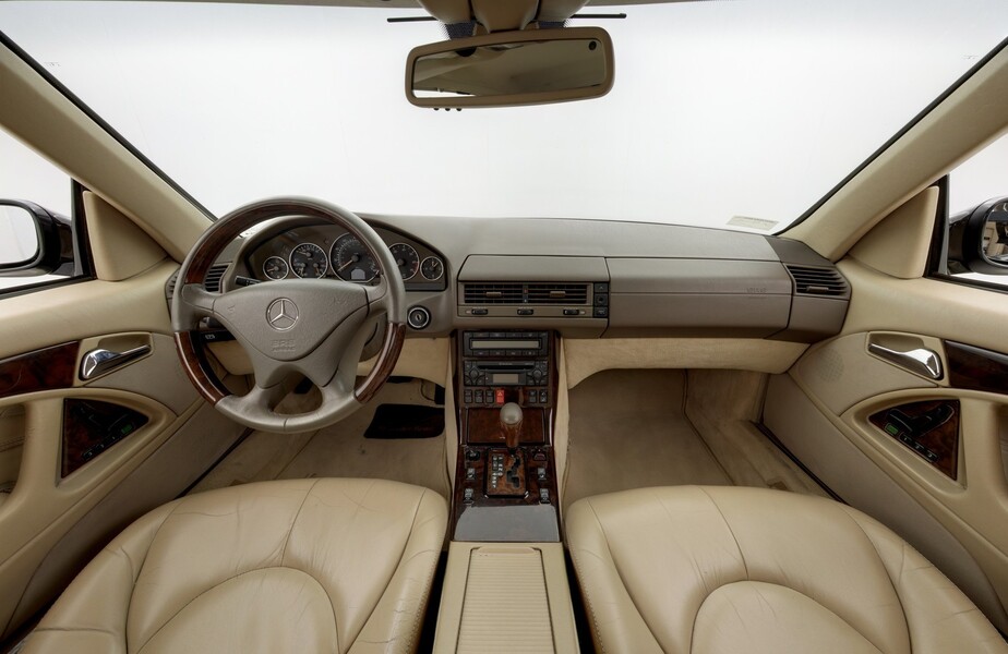 Mercedes-Benz SL vaihtoauto