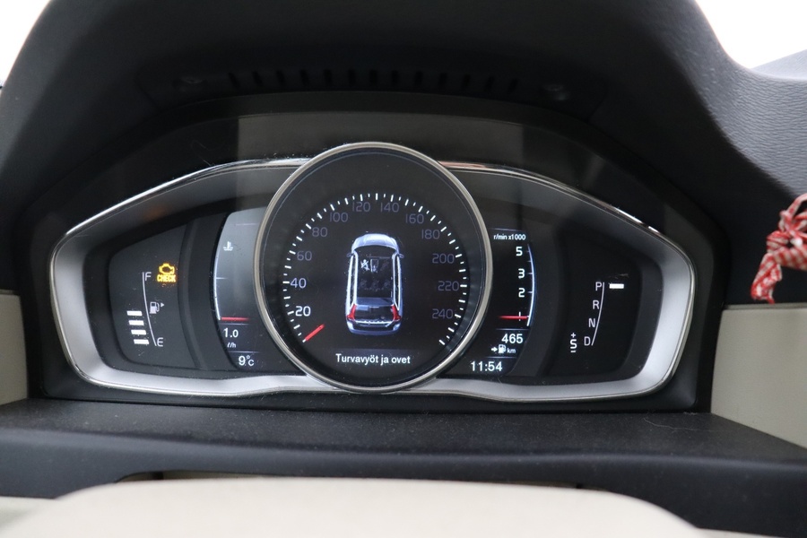 Volvo V70 vaihtoauto