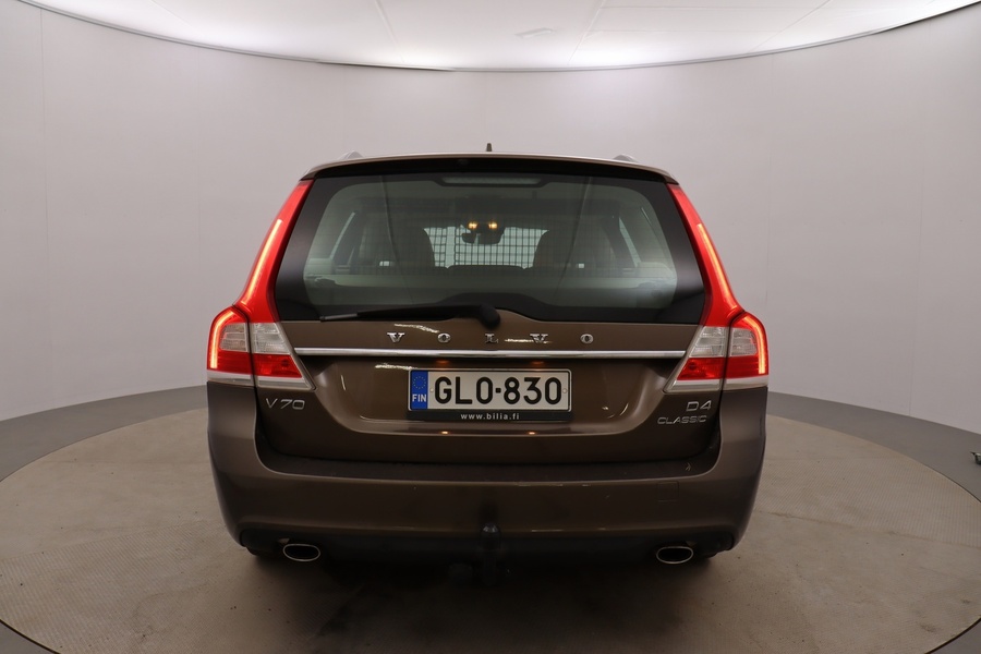 Volvo V70 vaihtoauto