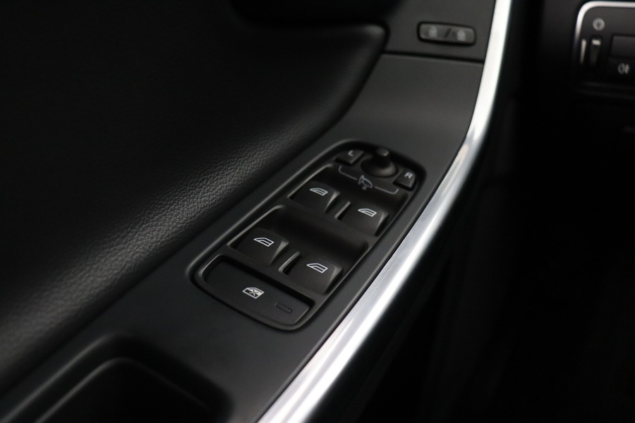 Volvo V60 Cross Country vaihtoauto