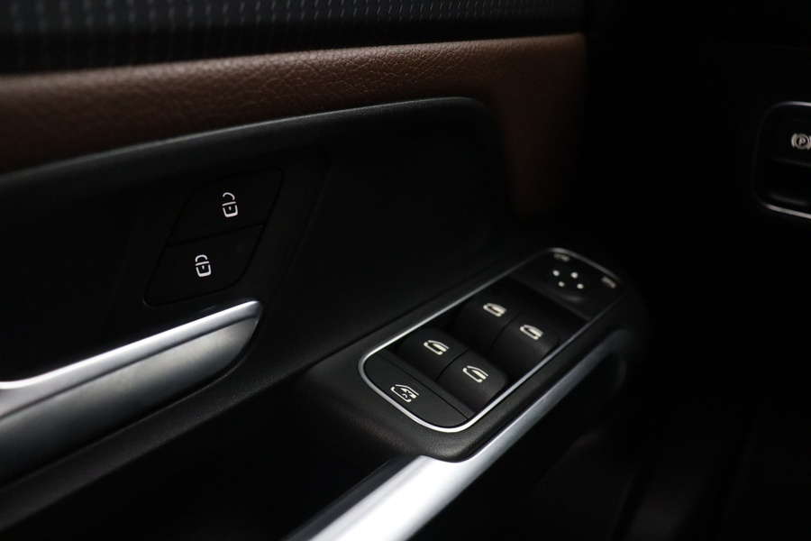 Mercedes-Benz GLB vaihtoauto