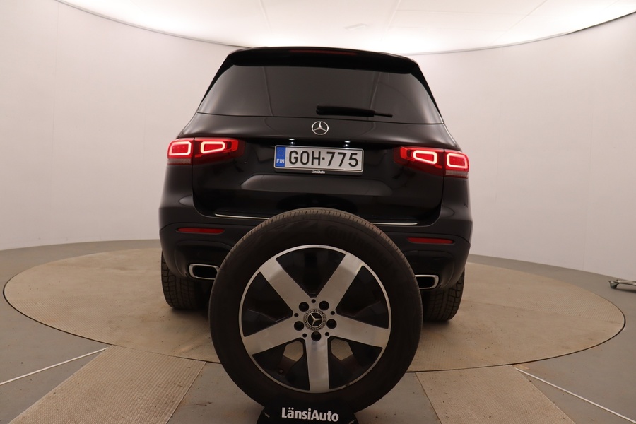 Mercedes-Benz GLB vaihtoauto