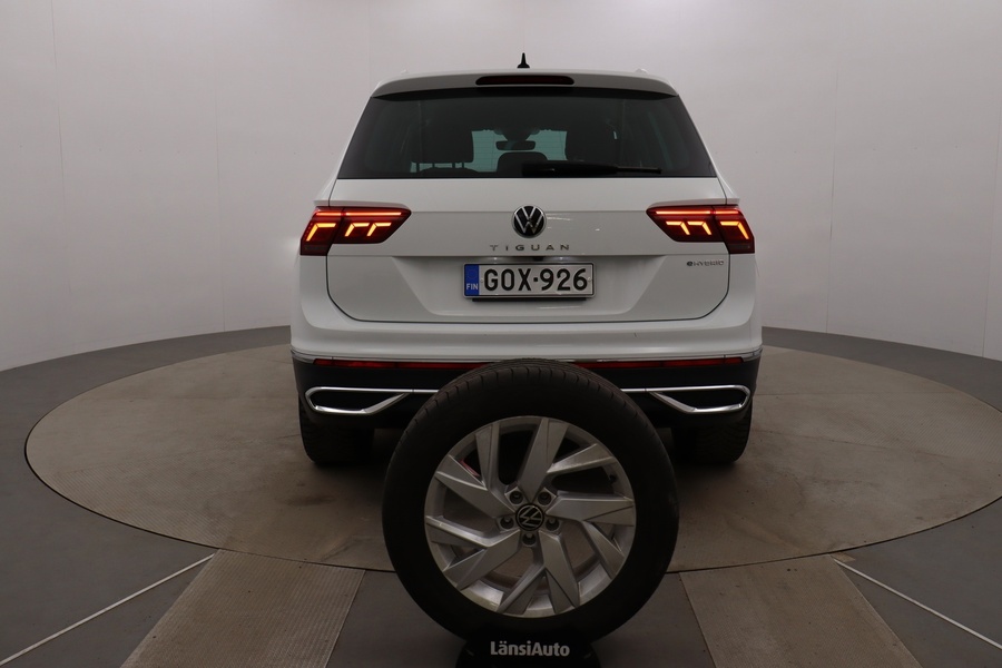 Volkswagen Tiguan vaihtoauto