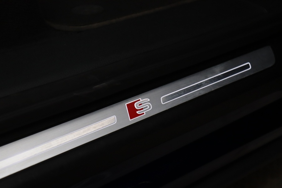 Audi Q7 vaihtoauto