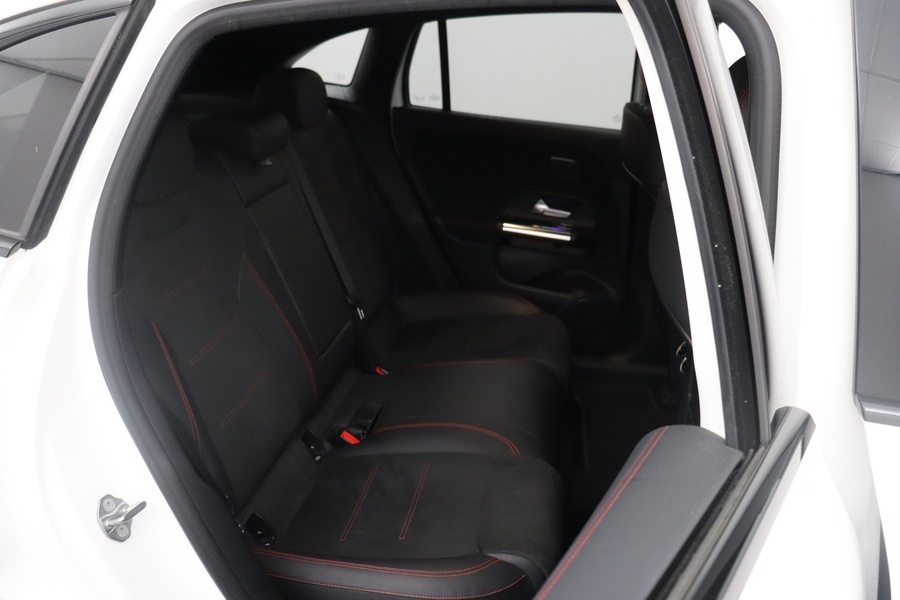 Mercedes-Benz EQA vaihtoauto