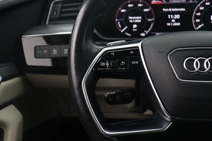 Audi e-tron vaihtoauto