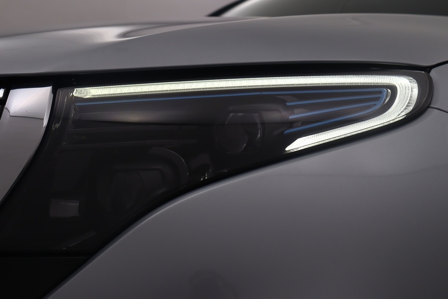 Mercedes-Benz EQC vaihtoauto