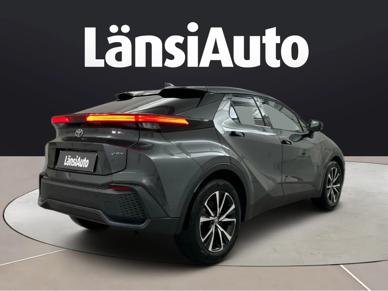 Toyota C-HR vaihtoauto