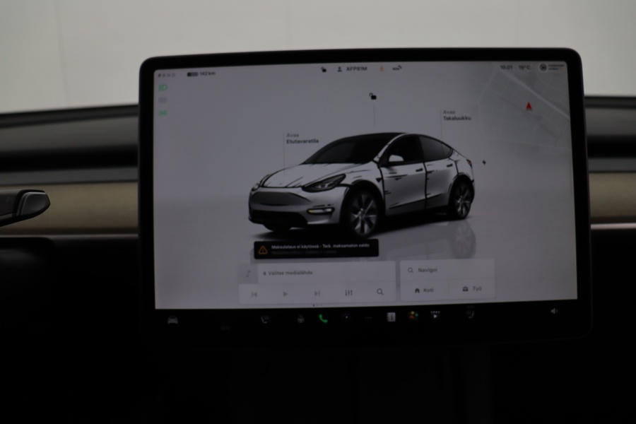 Tesla Model Y vaihtoauto