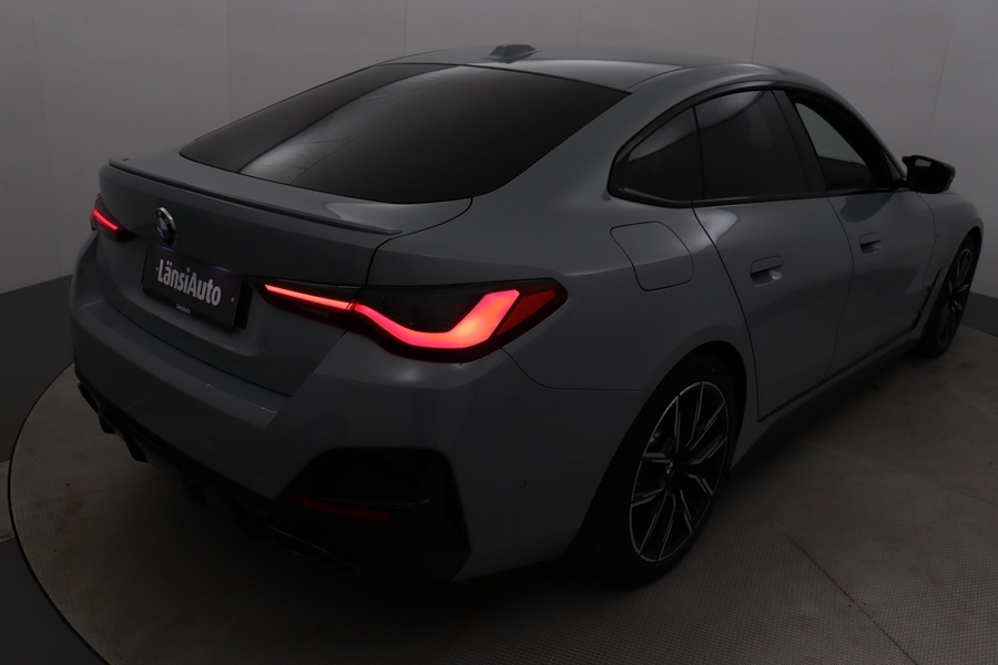 BMW M440i vaihtoauto