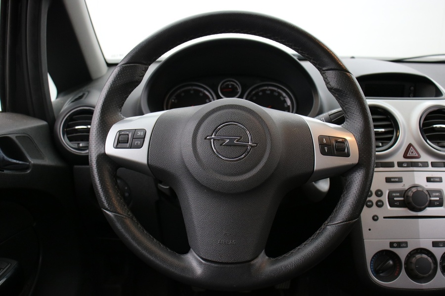 Opel Corsa vaihtoauto