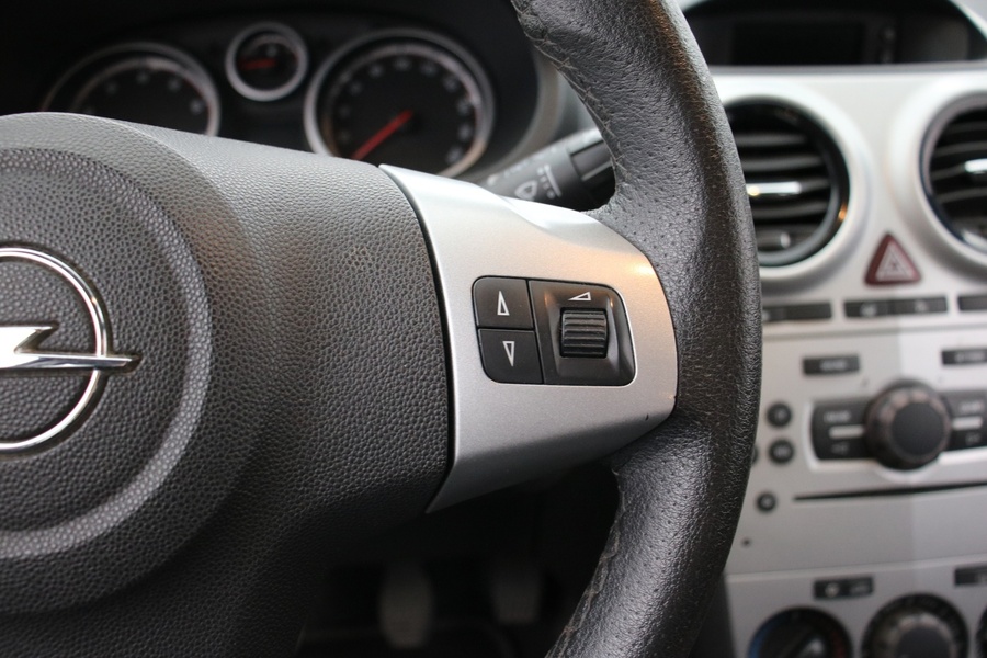 Opel Corsa vaihtoauto