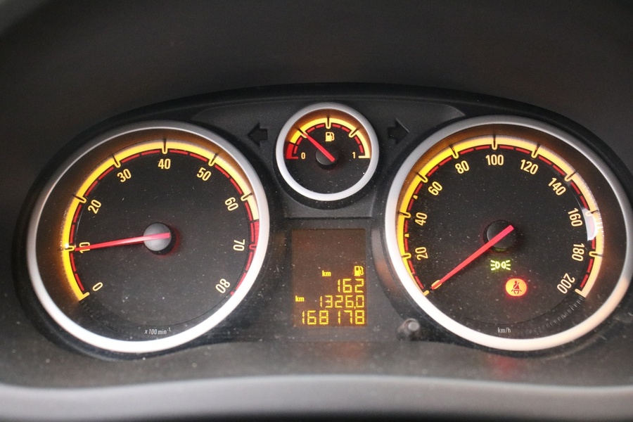 Opel Corsa vaihtoauto