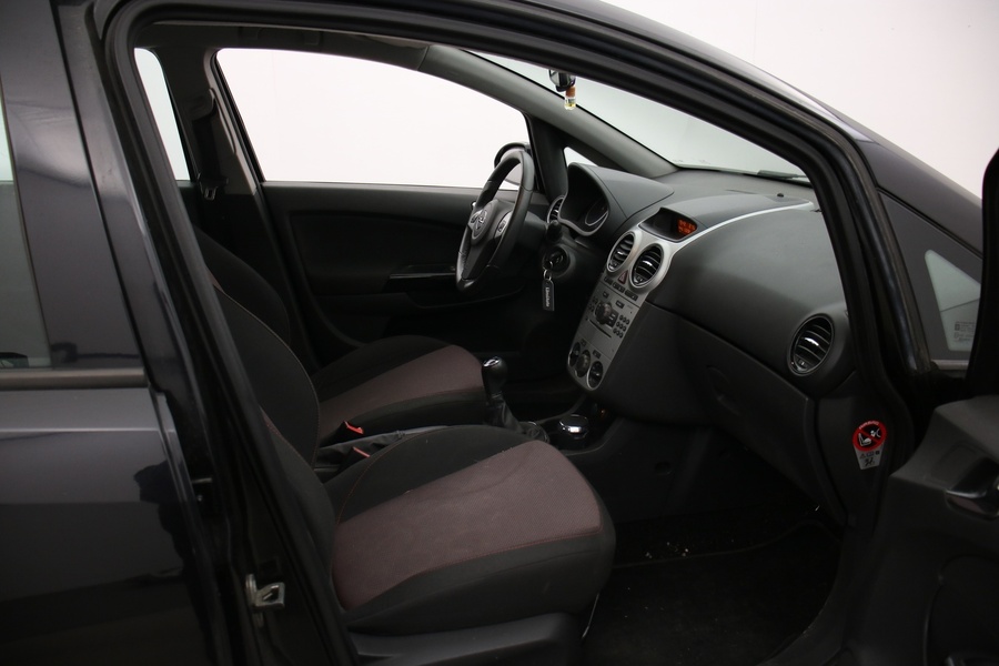 Opel Corsa vaihtoauto
