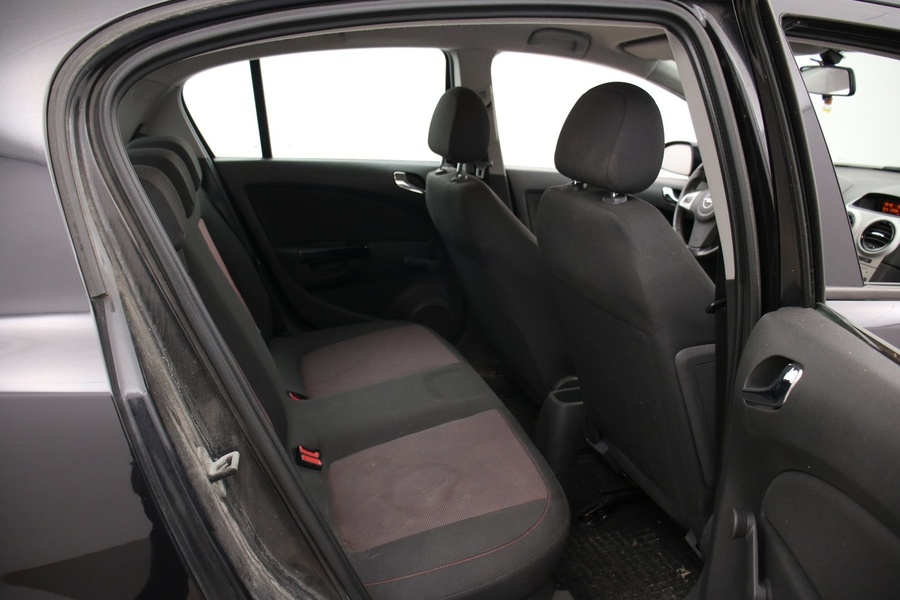 Opel Corsa vaihtoauto