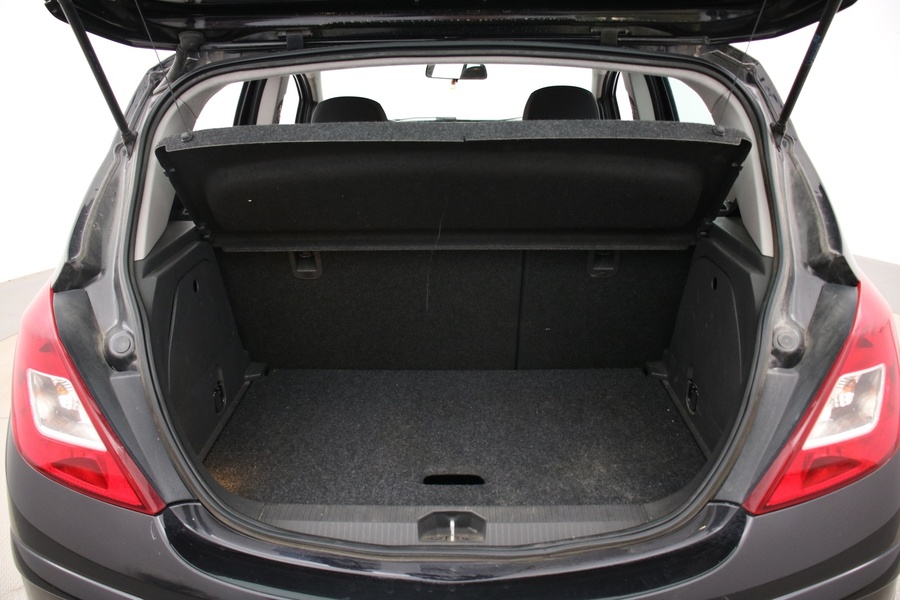 Opel Corsa vaihtoauto