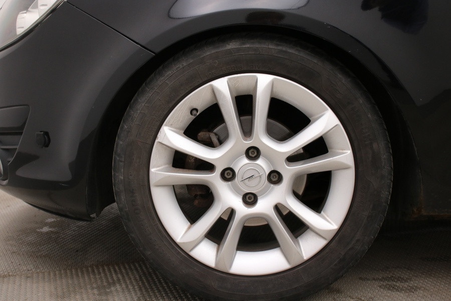 Opel Corsa vaihtoauto
