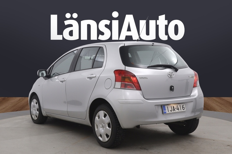 Toyota Yaris vaihtoauto