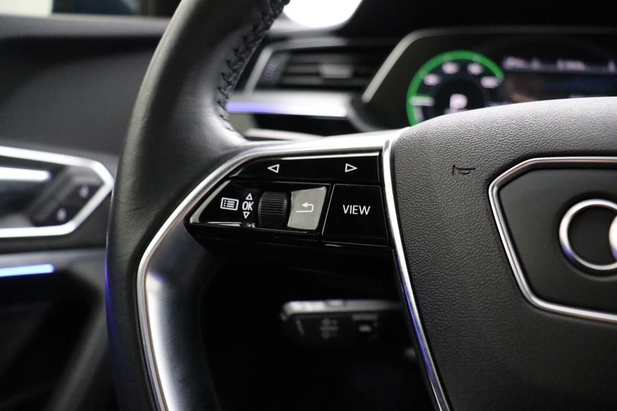 Audi e-tron vaihtoauto