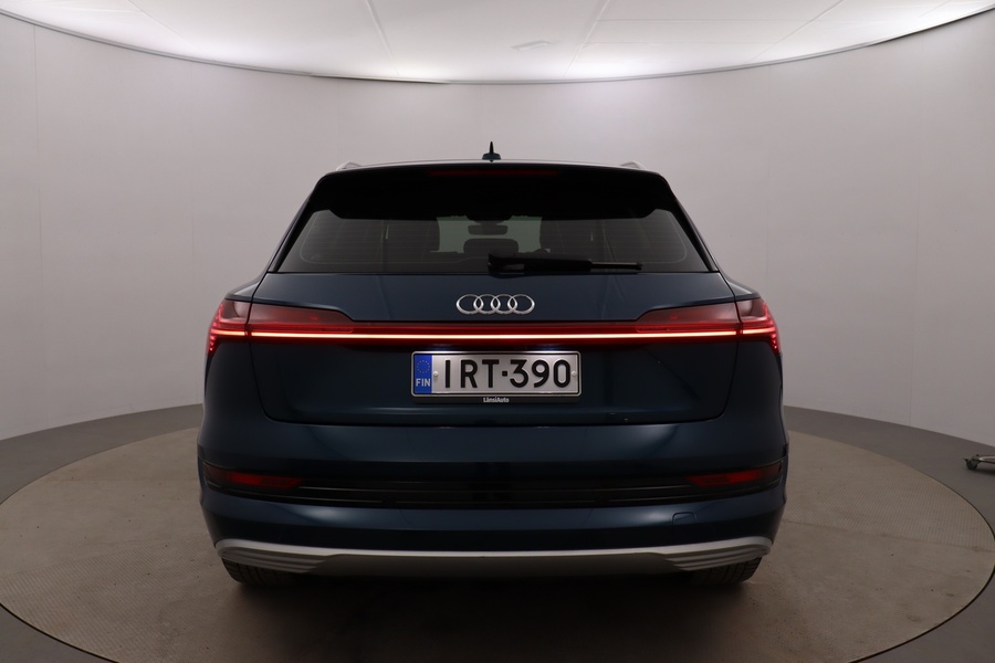 Audi e-tron vaihtoauto