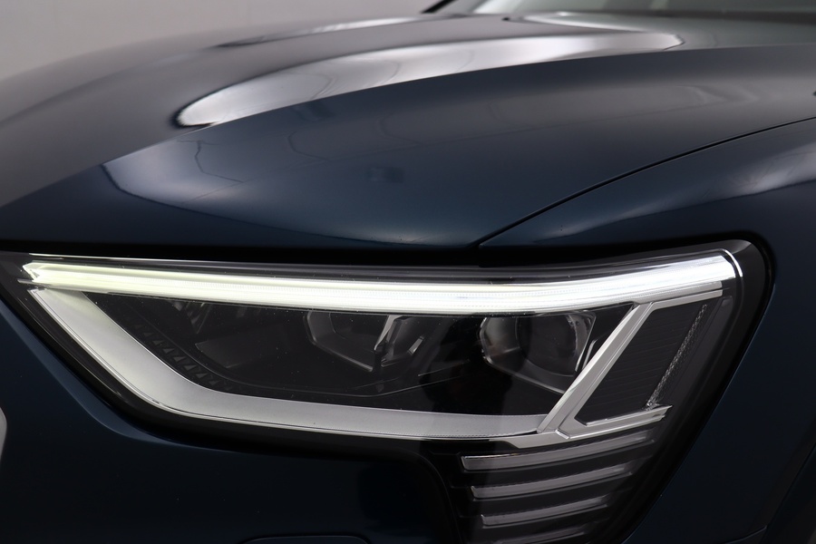 Audi e-tron vaihtoauto