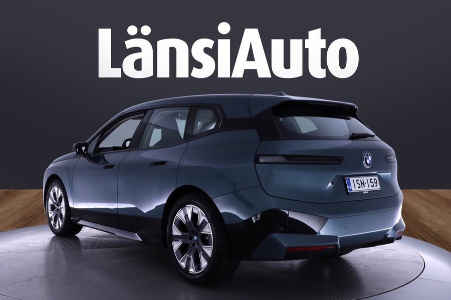BMW iX vaihtoauto