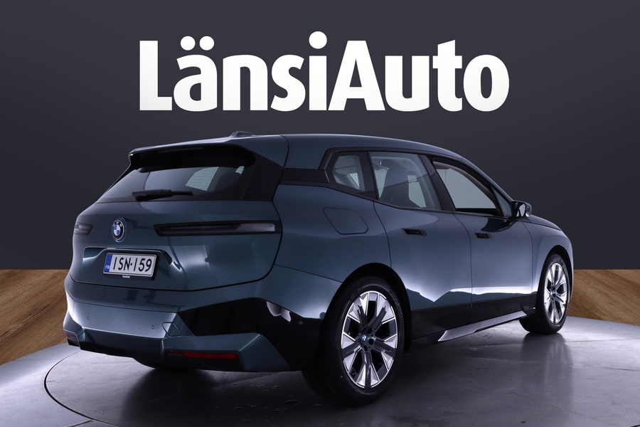 BMW iX vaihtoauto