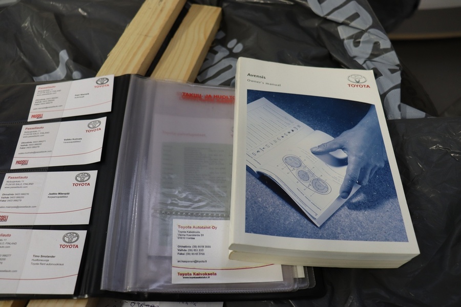 Toyota Avensis vaihtoauto