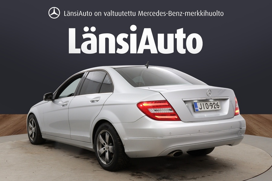 Mercedes-Benz C vaihtoauto