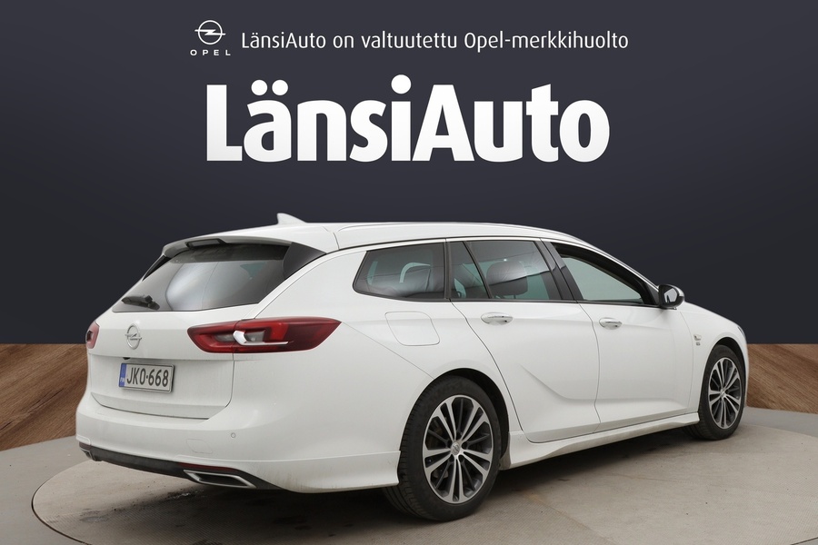 Opel Insignia vaihtoauto
