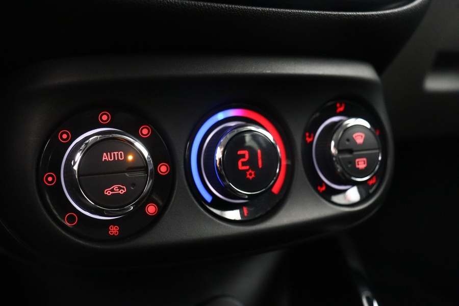 Opel Corsa vaihtoauto