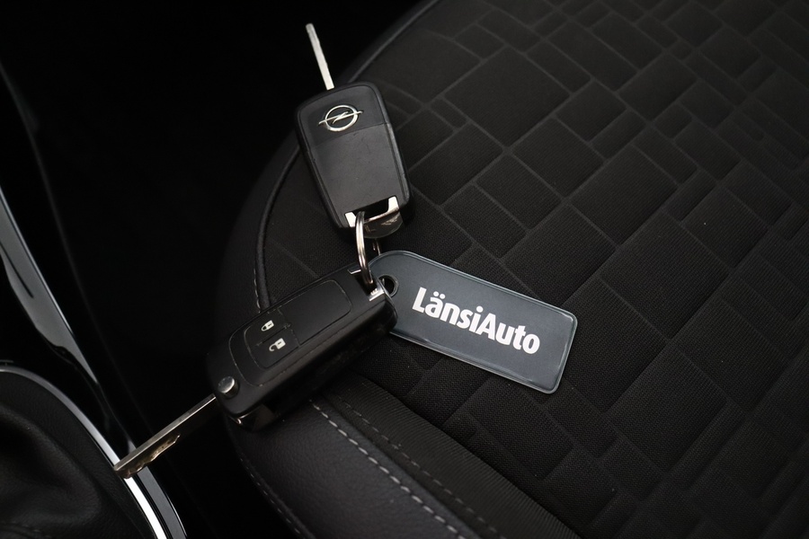 Opel Corsa vaihtoauto