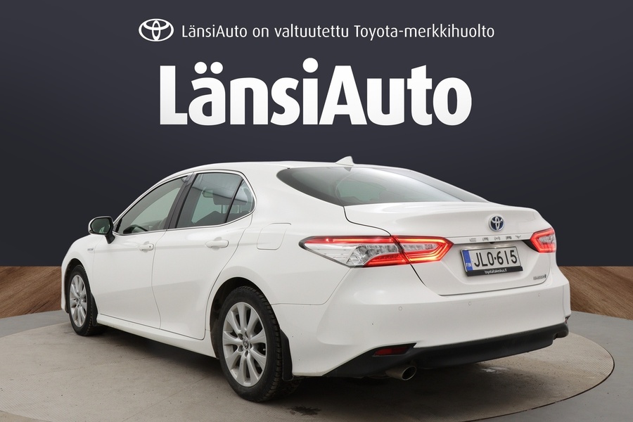 Toyota Camry vaihtoauto