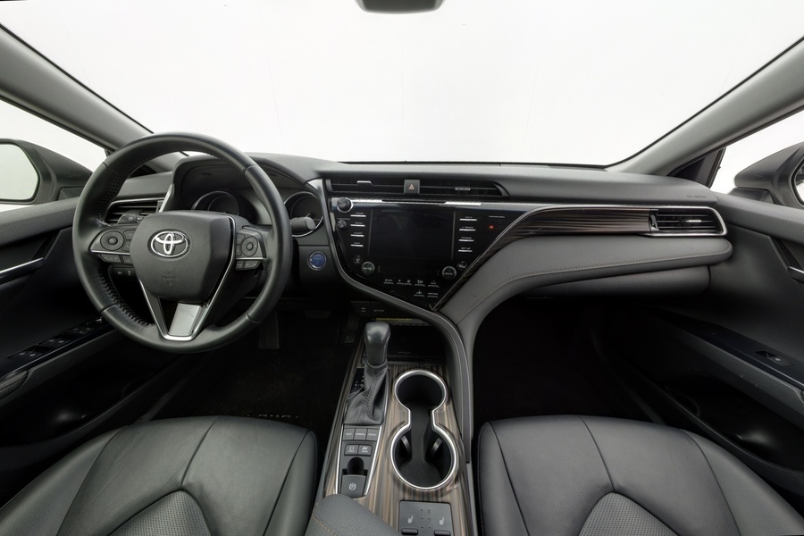 Toyota Camry vaihtoauto