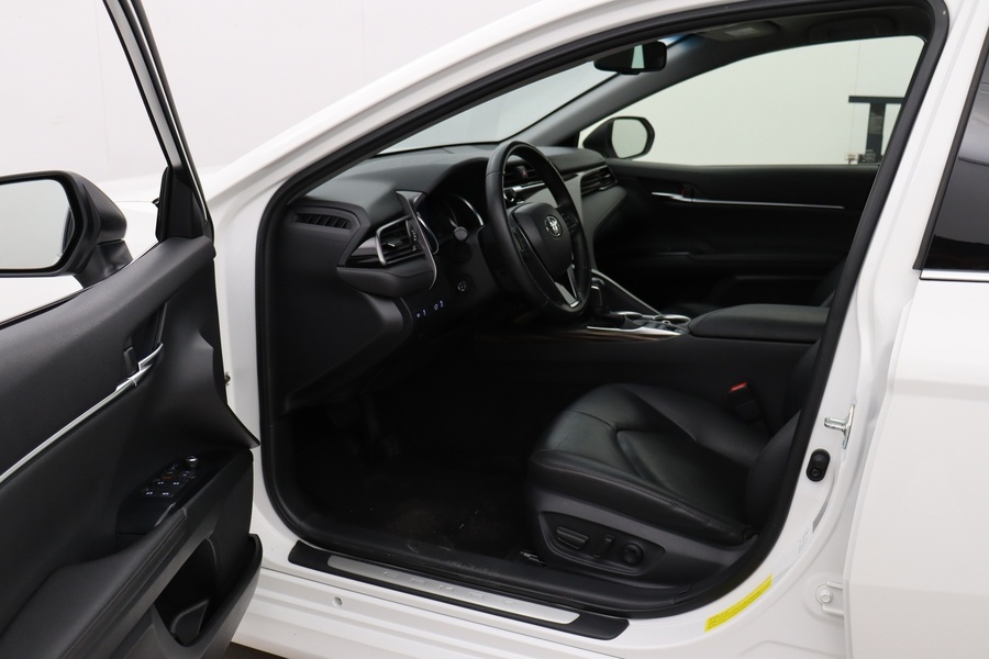 Toyota Camry vaihtoauto