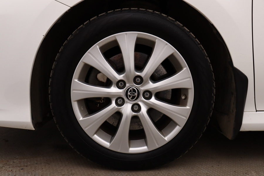 Toyota Camry vaihtoauto