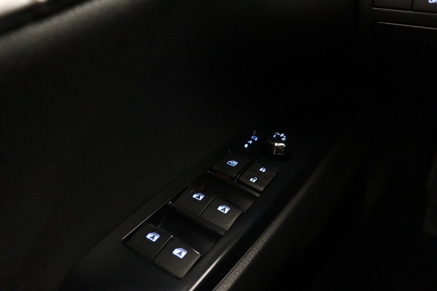 Toyota Camry vaihtoauto