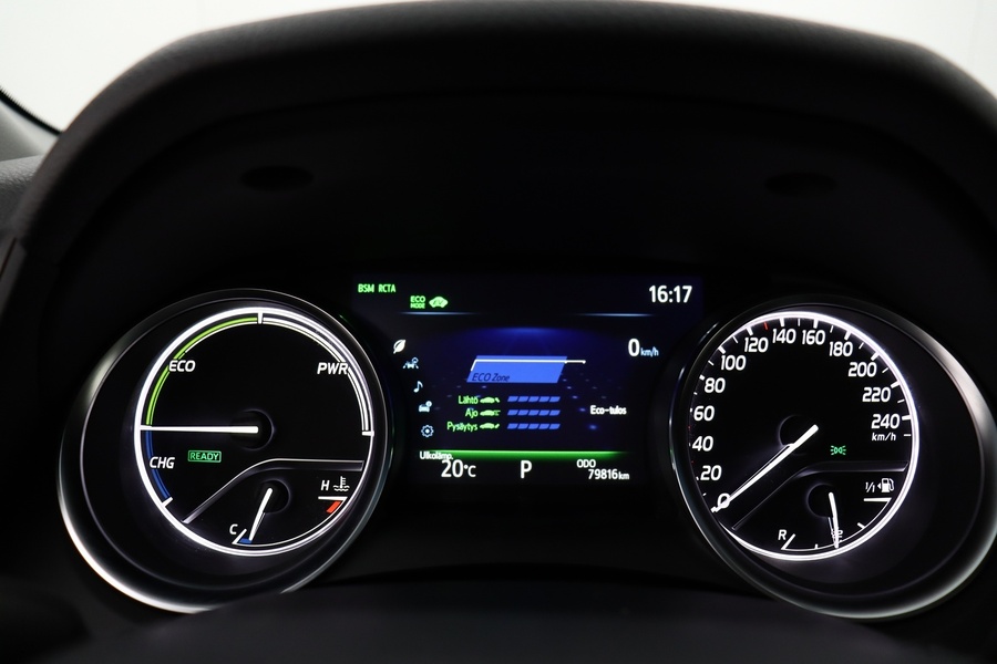 Toyota Camry vaihtoauto